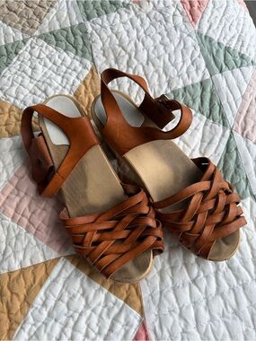 Sandgrens Women's Braided Leather Slingback Sandals - Tan